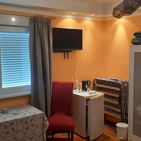 Rogozen B&B Екстер'єр фото